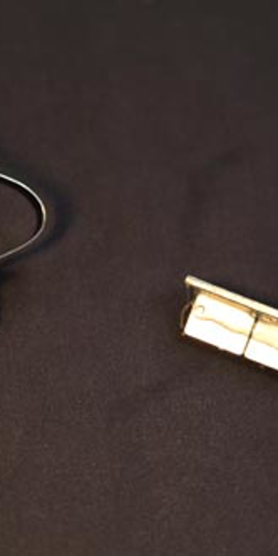 Internal magnets for retractable screen doors in 2 sizes Photo